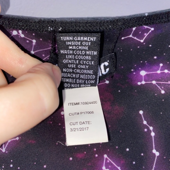 HOT TOPIC Galaxy Stars Space Constellations Reversible Dress Medium - Picture 10 of 13